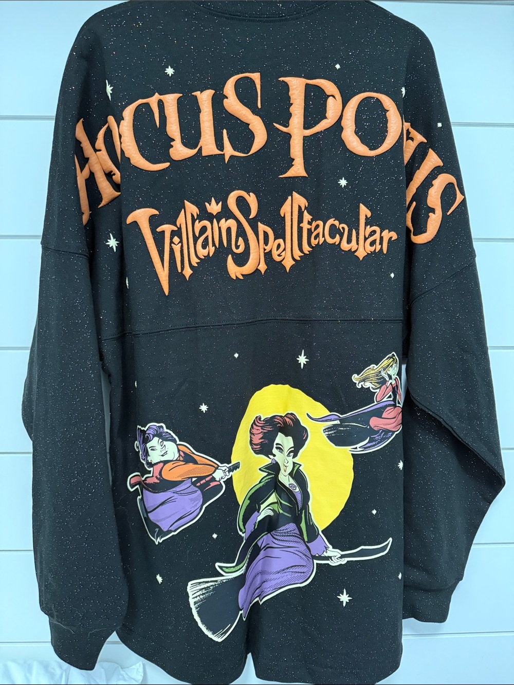 Hocus Pocus Villain Spelltacular 2023 Long Sleeve Spirit Jersey- Black